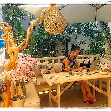 Sade Hotel 2*